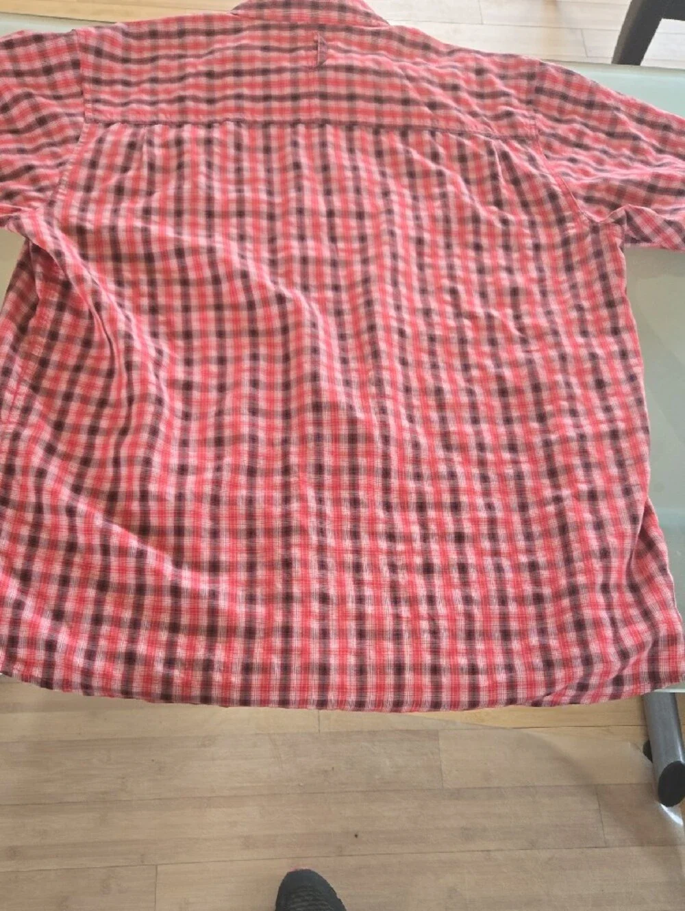 The North Face Men's Red Plaid Short-Sleeve Button-Down Shirt